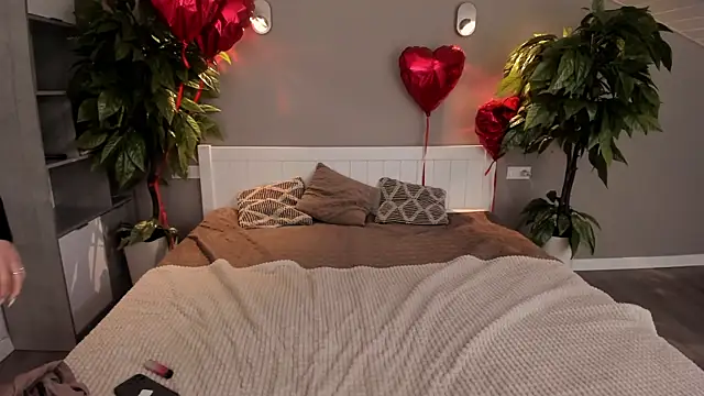 Snapshot of IceDanielles chatting on 7, 3, 2025 IceDanielles online show from 7, 3, 2025