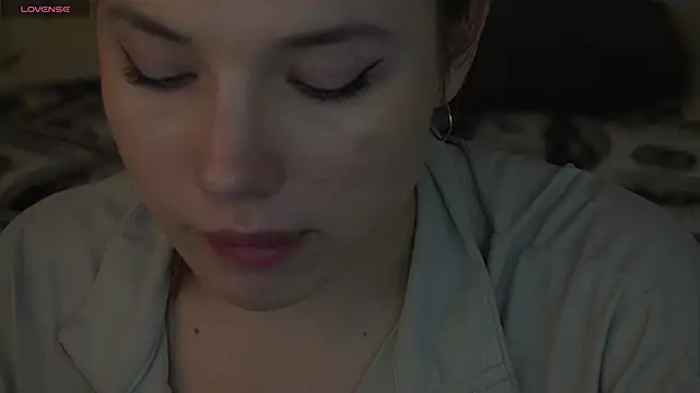 Snapshot of IceDanielles chatting on 10, 11, 2025 IceDanielles online show from 10, 11, 2025