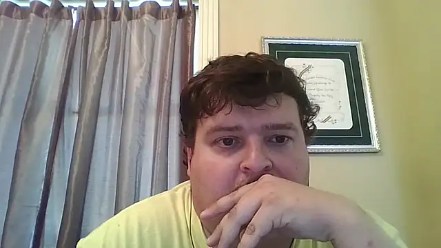 Snapshot of YelpedAverting chatting on 19, 9, 2025 YelpedAverting online show from 19, 9, 2025