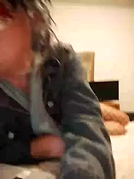 Snapshot of MATTIS11 chatting on 6, 12, 2024 MATTIS11 online show from 6, 12, 2024