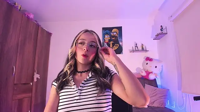 Snapshot of penny_sweett_ chatting on 22, 9, 2025 penny sweett online show from 22, 9, 2025