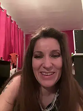 Snapshot of Lwhite1 chatting on 5, 1, 2025 Lwhite1 online show from 5, 1, 2025