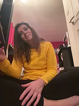 Snapshot of Lwhite1 chatting on 12, 1, 2025 Lwhite1 online show from 12, 1, 2025