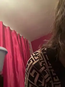 Snapshot of Lwhite1 chatting on 9, 2, 2025 Lwhite1 online show from 9, 2, 2025