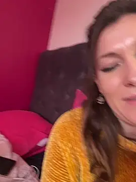 Snapshot of Lwhite1 chatting on 14, 2, 2025 Lwhite1 online show from 14, 2, 2025