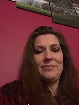 Snapshot of Lwhite1 chatting on 6, 3, 2025 Lwhite1 online show from 6, 3, 2025