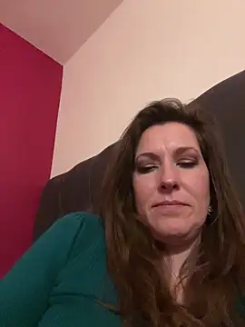 Snapshot of Lwhite1 chatting on 19, 3, 2025 Lwhite1 online show from 19, 3, 2025