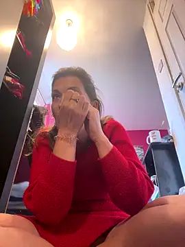 Snapshot of Lwhite1 chatting on 13, 10, 2025 Lwhite1 online show from 13, 10, 2025