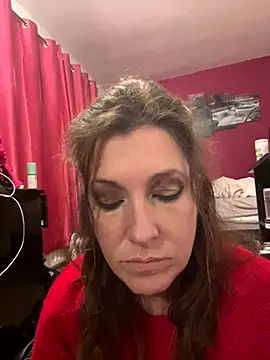 Snapshot of Lwhite1 chatting on 10, 11, 2025 Lwhite1 online show from 10, 11, 2025