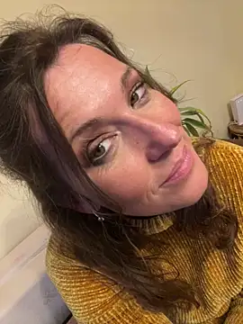 Snapshot of Lwhite1 chatting on 6, 2, 2026 Lwhite1 online show from 6, 2, 2026