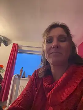 Snapshot of Lwhite1 chatting on 9, 2, 2026 Lwhite1 online show from 9, 2, 2026