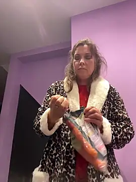 Snapshot of Lwhite1 chatting on 11, 2, 2026 Lwhite1 online show from 11, 2, 2026