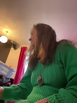 Snapshot of Lwhite1 chatting on 26, 2, 2026 Lwhite1 online show from 26, 2, 2026