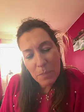 Snapshot of Lwhite1 chatting on 27, 2, 2026 Lwhite1 online show from 27, 2, 2026