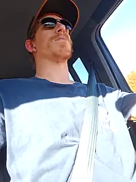 REDHAMMER  online show from 18, 2, 2026