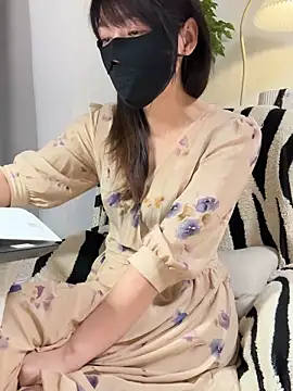 Snapshot of Annabody chatting on 8, 11, 2025 Annabody online show from 8, 11, 2025