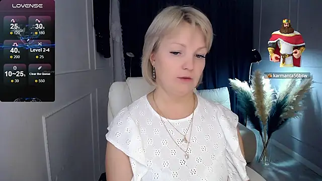 Snapshot of Juarnea chatting on 11, 2, 2025 Juarnea online show from 11, 2, 2025