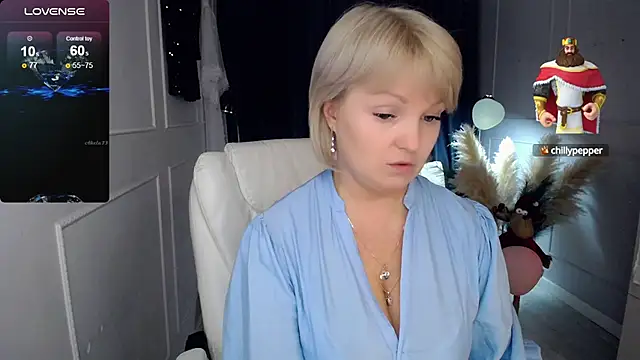 Snapshot of Juarnea chatting on 10, 3, 2025 Juarnea online show from 10, 3, 2025