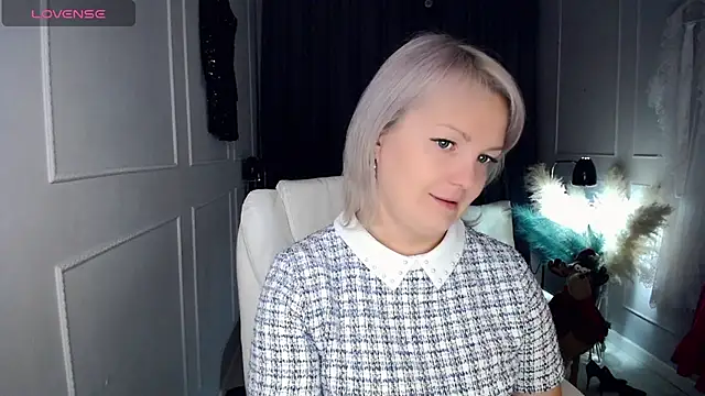 Snapshot of Juarnea chatting on 7, 1, 2026 Juarnea online show from 7, 1, 2026