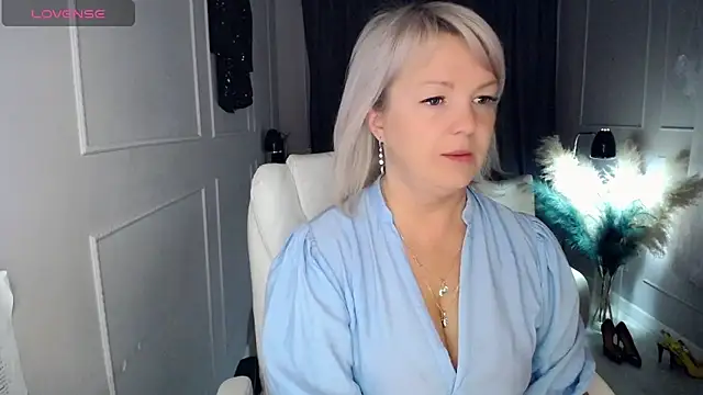 Juarnea online show from 7, 4, 2026