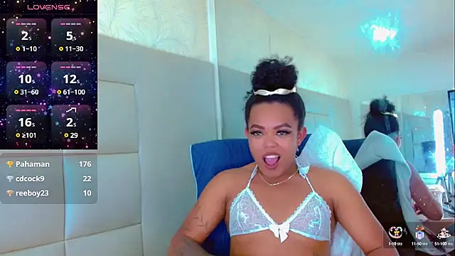 KayleighDreams  online show from 13, 3, 2025