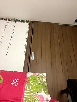 Charlotee  online show from 31, 10, 2025