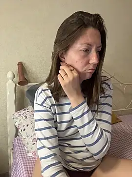 Snapshot of BeatriceTender chatting on 24, 4, 2026 BeatriceTender online show from 24, 4, 2026