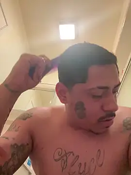 Snapshot of yuricosta1 chatting on 2, 3, 2026 yuricosta1 online show from 2, 3, 2026