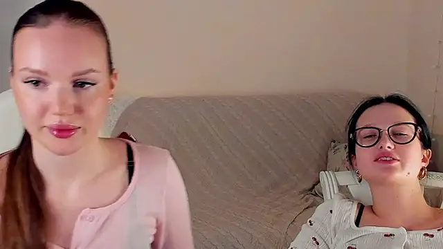 Snapshot of MishkaMe chatting on 13, 2, 2026 MishkaMe online show from 13, 2, 2026