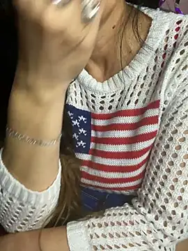 Snapshot of TheDime chatting on 10, 7, 2026 TheDime online show from 10, 7, 2026