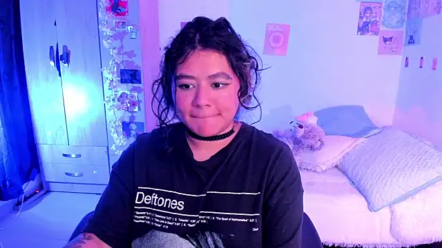 StephaniFox online show from 24, 2, 2025