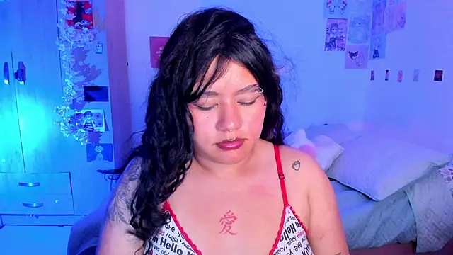 StephaniFox online show from 28, 2, 2025