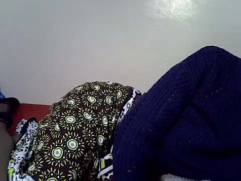 Snapshot of heather_savage chatting on 23, 11, 2025 heather savage online show from 23, 11, 2025