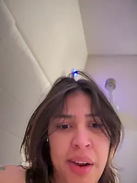 Snapshot of miacanela_xo chatting on 25, 1, 2025 miacanela xo online show from 25, 1, 2025