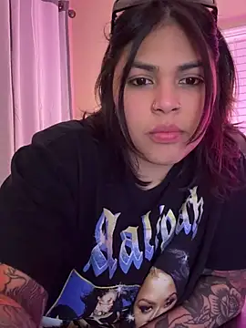 Snapshot of miacanela_xo chatting on 15, 2, 2025 miacanela xo online show from 15, 2, 2025