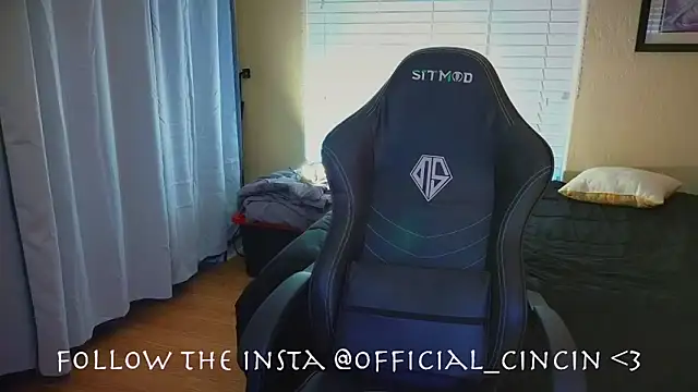 Snapshot of miacanela_xo chatting on 16, 2, 2025 miacanela xo online show from 16, 2, 2025