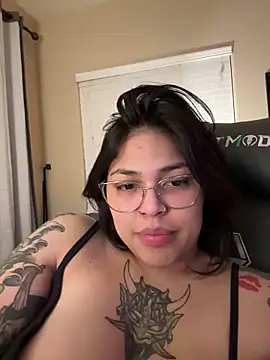 Snapshot of miacanela_xo chatting on 3, 3, 2025 miacanela xo online show from 3, 3, 2025