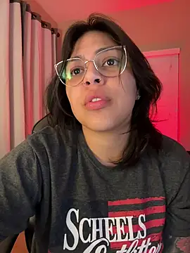 Snapshot of miacanela_xo chatting on 10, 3, 2025 miacanela xo online show from 10, 3, 2025