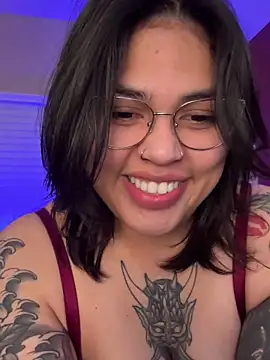 Snapshot of miacanela_xo chatting on 12, 3, 2025 miacanela xo online show from 12, 3, 2025