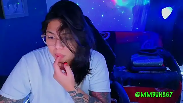 Snapshot of miacanela_xo chatting on 27, 10, 2025 miacanela xo online show from 27, 10, 2025