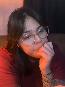 Snapshot of miacanela_xo chatting on 17, 11, 2025 miacanela xo online show from 17, 11, 2025