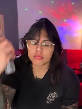 Snapshot of miacanela_xo chatting on 22, 11, 2025 miacanela xo online show from 22, 11, 2025