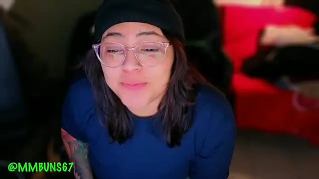 Snapshot of miacanela_xo chatting on 29, 11, 2025 miacanela xo online show from 29, 11, 2025