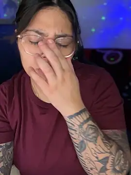 Snapshot of miacanela_xo chatting on 1, 12, 2025 miacanela xo online show from 1, 12, 2025