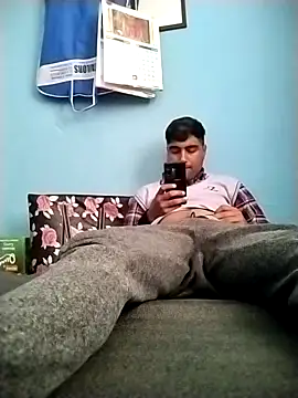 SweetFatBoy online show from 15, 4, 2026