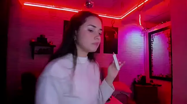 Kimmymadison- online show from 9, 2, 2025