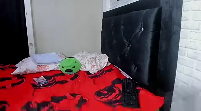 Kimmymadison- online show from 14, 3, 2025