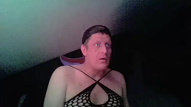 Snapshot of Bigthroaterboy chatting on 25, 7, 2026 Bigthroaterboy online show from 25, 7, 2026