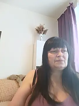 Snapshot of Women-pleasures chatting on 21, 11, 2025 Women-pleasures online show from 21, 11, 2025