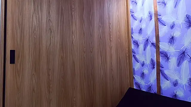 Snapshot of Molly_ADY chatting on 12, 11, 2025 Molly ADY online show from 12, 11, 2025